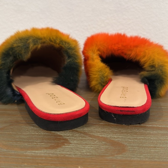 Bamboo multicolored rainbow furry (vegan) hard bottomed slides/mules size 10 - Picture 9 of 11